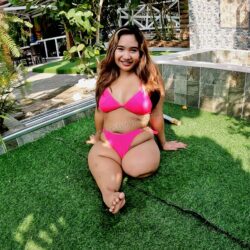 Jackie pink bikini 4k
