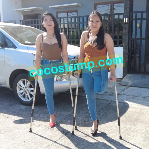 Megan & Alyza fold up & heels 4k