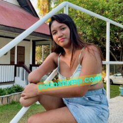 Xialyn mini skirt & heel OV 4k
