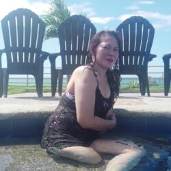 Tyra pool underwater cam 4k