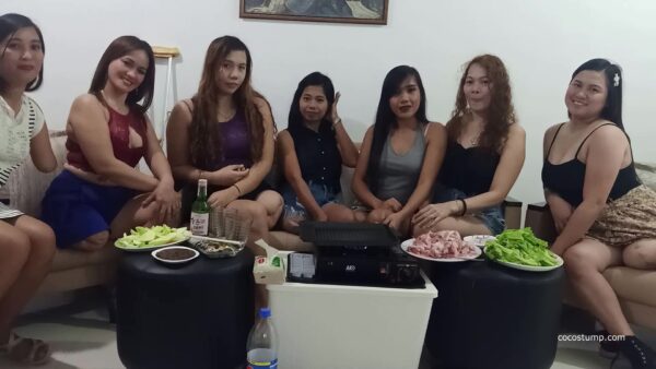 7 Amputees Mukbang