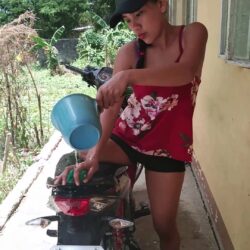 Kisha Scooter wash
