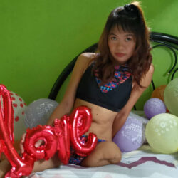 Janin Stump & Balloon 4k