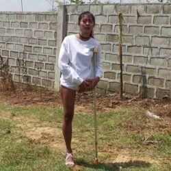 Janin single crutch heel 1 stump 4k