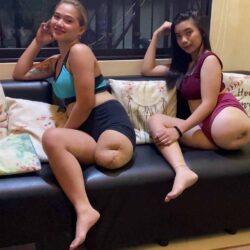 Andrea & Kiara hopping