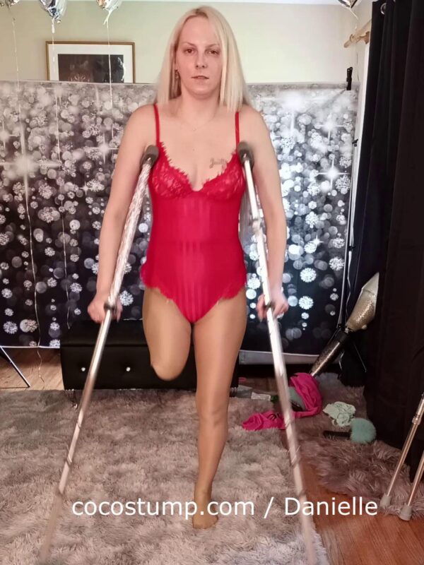 Danielle red lingeries