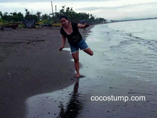 Mia beach hopping