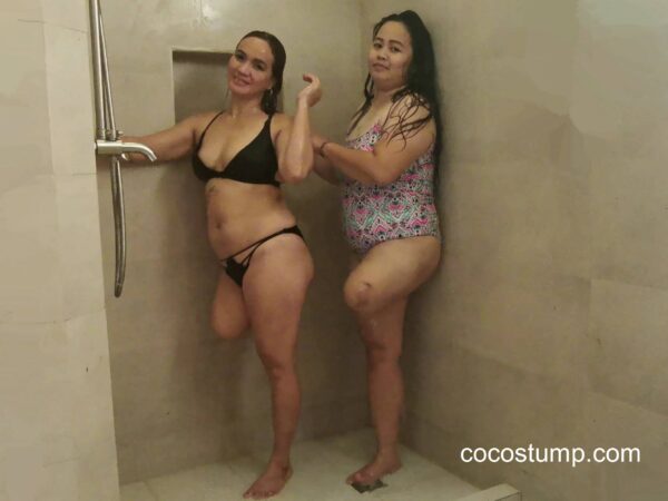 Vernie & Ynes bath + shower 4k