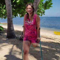 Kiara beach crutching 4k