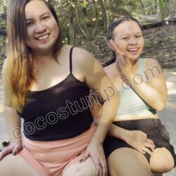 Mona & Jewel hopping 4k