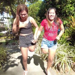 Maxene & Flora hopping 4k