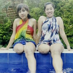 Flora & Kisha pool 4k