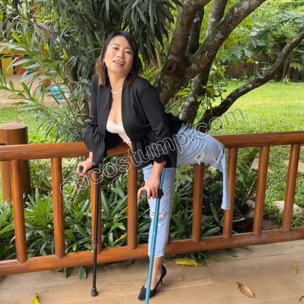 Bella black heel 4k