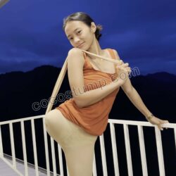 Cathy nylons & heel 4k