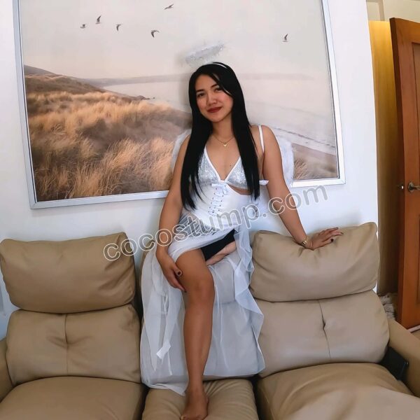Megan angel dress 4k