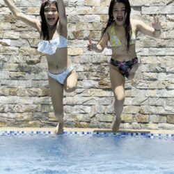 Trixie & Megan pool 4k