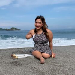 Jackie beach crutching 4k