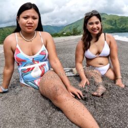 Coleen & Jackie beach