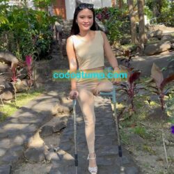 Trixie leggins & heel OV 4k