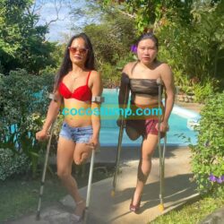 Hazel & Patricia crutching OV 4k