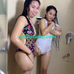 Aioli & Tanja taking a shower